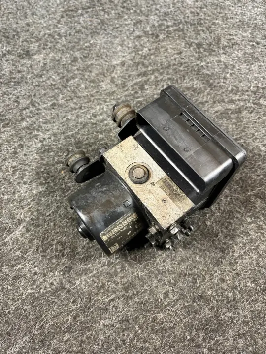 VW Golf V ABS-pomp Controller 1K0907379K image 3