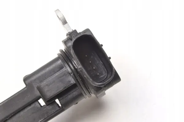 Débitmètre OEM 8ET358095 HELLA pour Volvo image 3