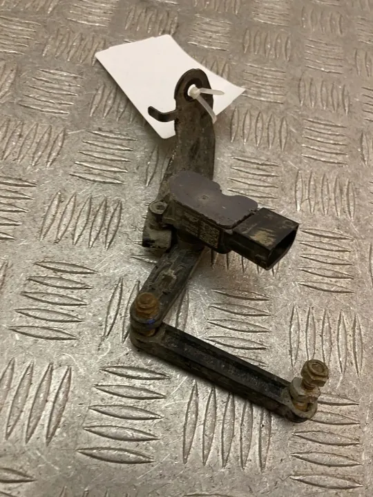 Sensor nível suspensão traseira OEM 6870200 image 5