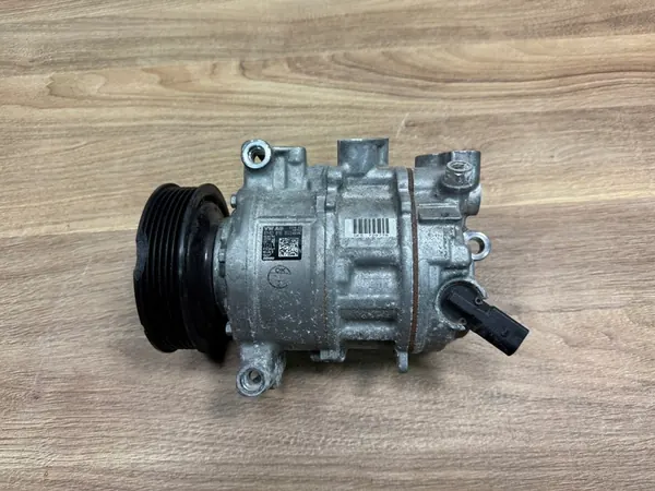 Compressore Aria Condizionata Audi Q7 Q8 Q5 VW Touareg 4M0816803 image 5