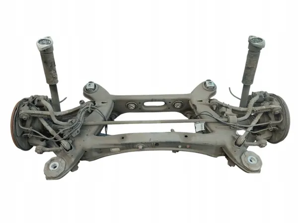 OEM BELKA ZAWIESZENIA WAHACZE TARCZE TYŁ Mercedes C W205 image 3