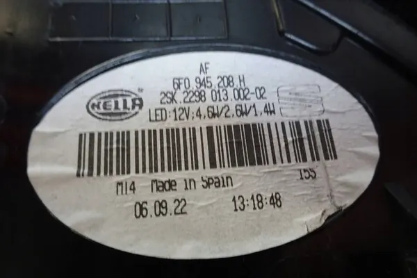 SEAT IBIZA V - LUZ TRASERA DERECHA LED 6F0945208H image 4