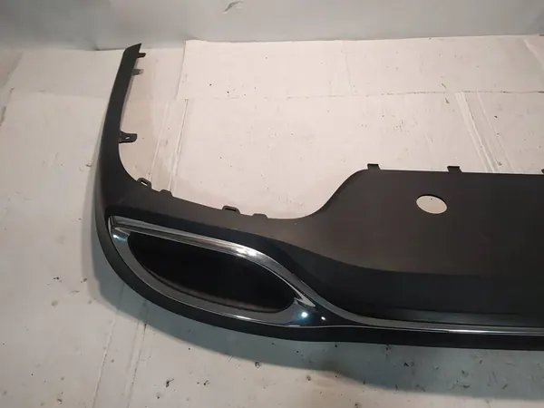 ADICIÓN DE SPOILER TRASERO MERCEDES W206 CLASE C A2068854800 image 3