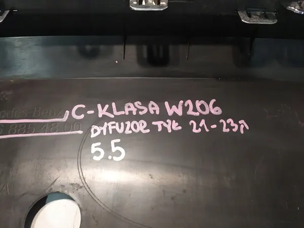 ADICIÓN DE SPOILER TRASERO MERCEDES W206 CLASE C A2068854800 image 7