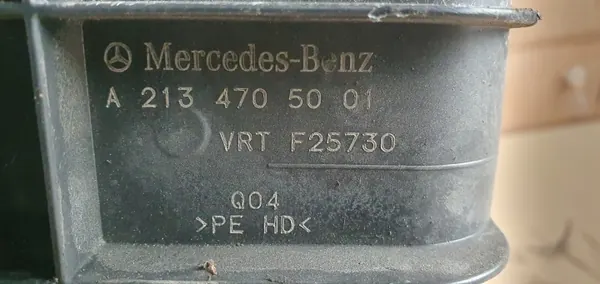 Tanque ADBLUE Mercedes A2134705001 usado image 6