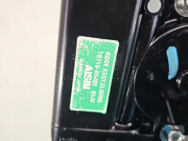 Suzuki Kattoikkuna OEM 78710-65J00 Grand Vitara II image 8