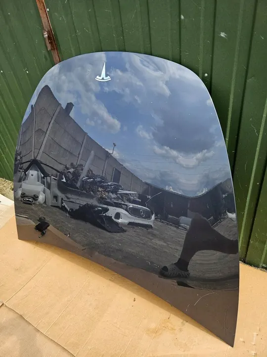 Tesla Model Y Framskydd / Motorhuv image 2