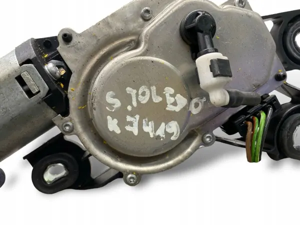 SEAT Heckwischermotor OEM 5F0955711C - Gebraucht image 5