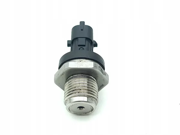 Capteur Pression Carburant Jeep Cherokee OEM AMD191793 image 4