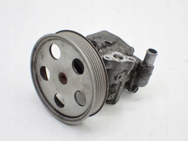 Bomba de dirección OEM 8K0145153F para Audi A4 B8 image 2