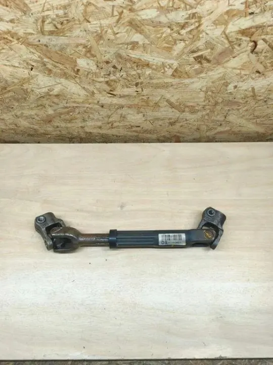 Accouplement de colonne de direction OEM 21110126211 Kia image 2