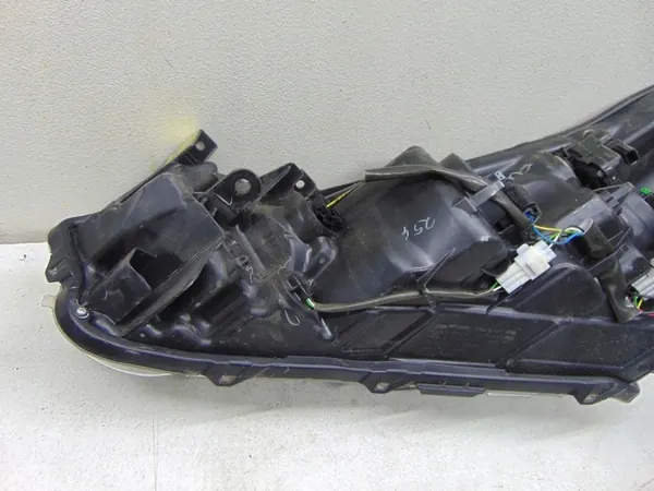 Oikea Ajovalaisin Nissan Micra 5 K14 2016- OEM 26010-5FA0A image 5