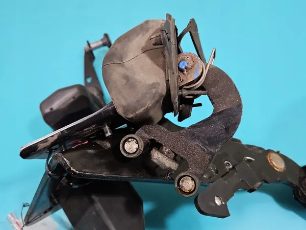 Rolo de porta traseira direita Renault Master III 10-19 OEM image 9