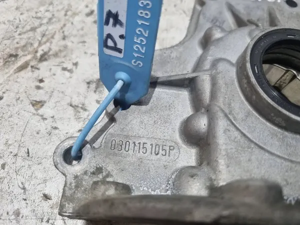 Olje pump 030115105P Vw Audi Seat Skoda image 3