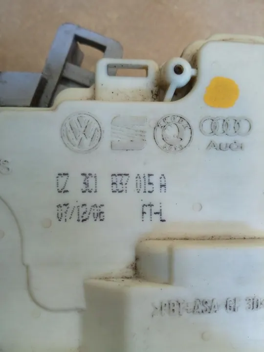 Vorderer Linker Türschloss 9 Pins VW Passat B6 image 5