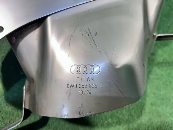 AUDI A4 B9 8W0 Ponteira de escape esquerda 8W0253825L image 5