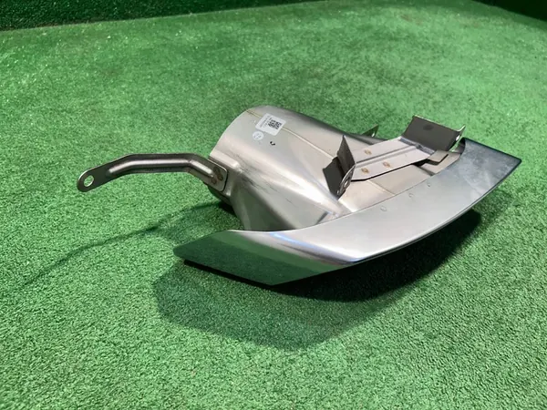 AUDI A4 B9 8W0 Ponteira de escape esquerda 8W0253825L image 7