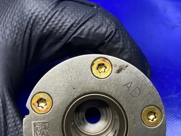 Kamremsskiva OEM 130252372R - Renault OE - Begagnad image 7
