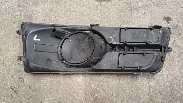 Vasemman etupuskuri Mitsubishi Colt 09-12 6402A165 image 2