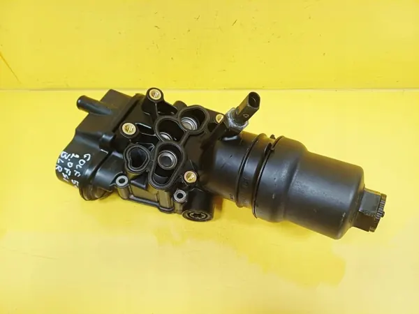 Oliefilterhuis basis OEM DRC99039 voor VW Golf V Plus image 2