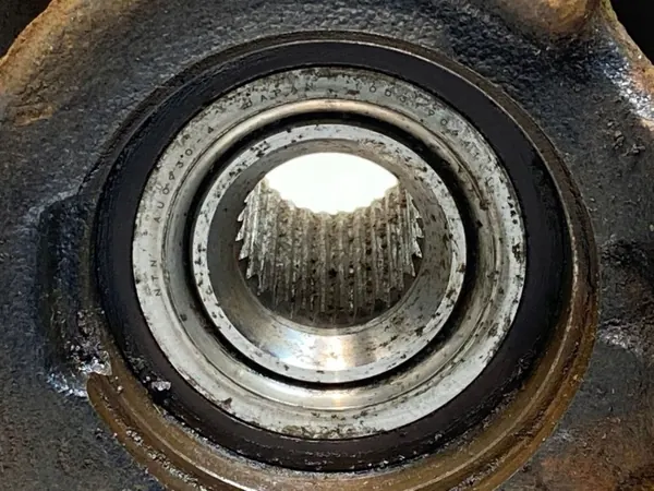 Mitsubishi ASX Vorderradnabe OEM FBZ23857 image 3