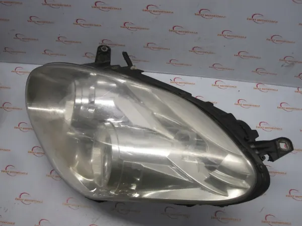 Fiat Doblo II vänster framlykta OEM 51817939 image 3