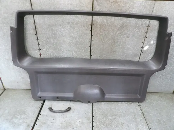 Jeep Cherokee XJ takaluukun peite OEM JEEP CHEROKEE XJ LIFT image 2