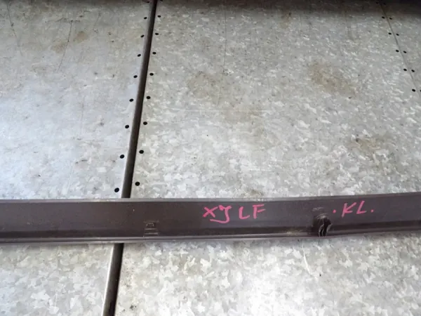 Jeep Cherokee XJ takaluukun peite OEM JEEP CHEROKEE XJ LIFT image 8
