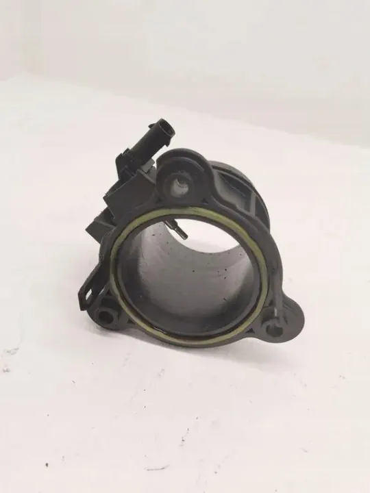Débitmètre OEM 8590724 pour BMW 3.0 BiTurbo image 2