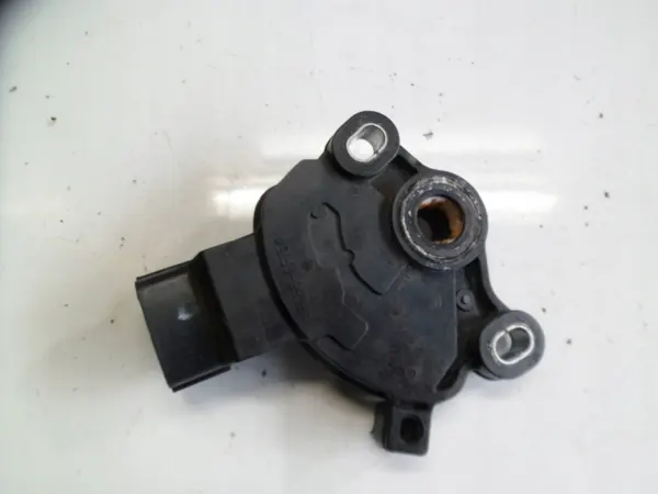 Kia OE Asentaja OEM mercedes413 Kia Ceed 1.6CRDI:lle image 3