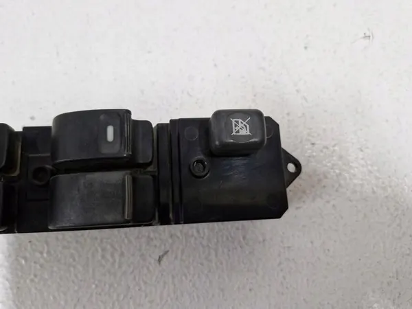 MITSUBISHI L200 IV Window Switch Left Front MR587952 image 4
