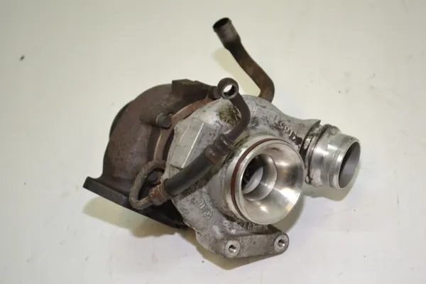 BMW Turbo TF035HL6B-13TBA 49335-00240 Begagnad OEM image 2