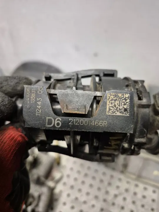 Renault OE Termostaatin Kotelo OEM 212001466R image 3