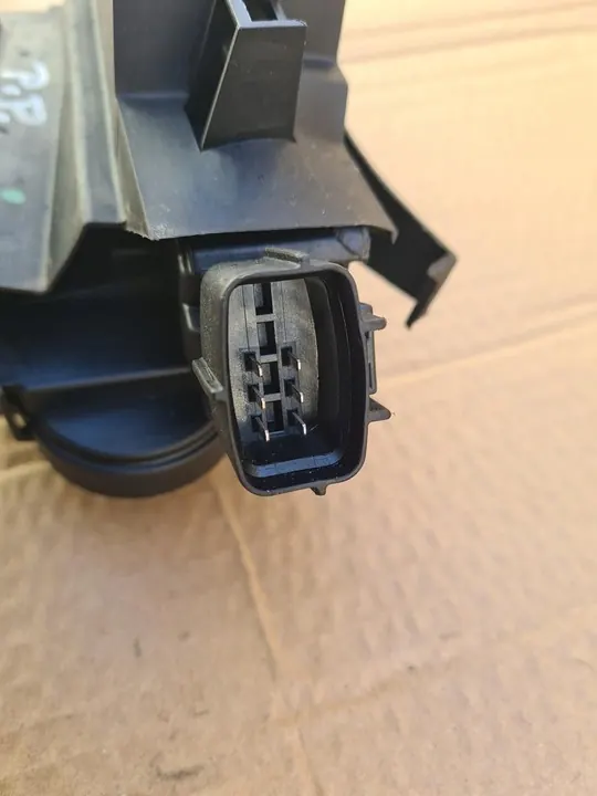 FIAT IDEA Främre Höger Dörrlås 51708420 image 4