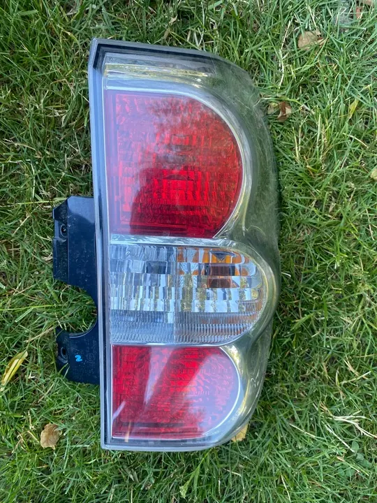 Lámpara Trasera Derecha Suzuki Grand Vitara II 05- image 3