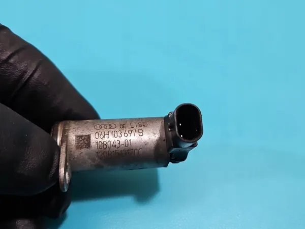 Regulador de Válvula Audi Q5 2.0 TFSI 06H103697B image 5