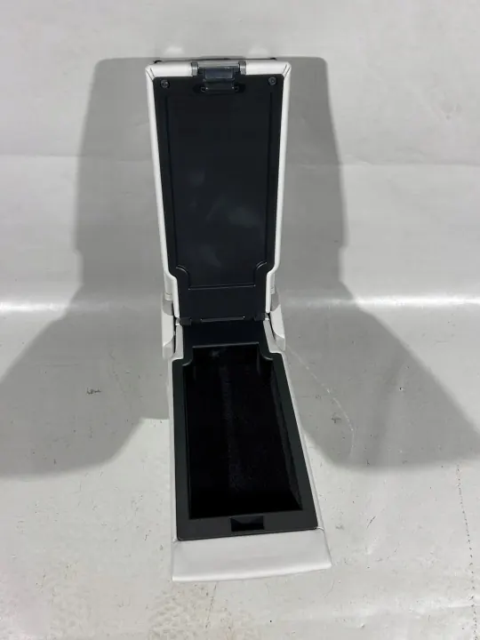 Accoudoir Porsche OEM 971885385B pour Panamera 971 2018 image 3