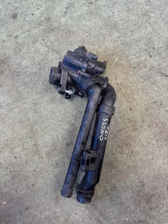 Mercedes Thermostaat OEM 2742000015 - Gebruikt image 6