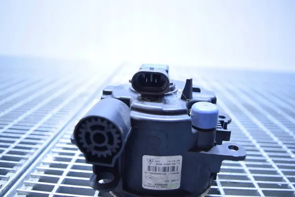 Farol de Para-choque Dianteiro Clio IV #71 261508209R image 6