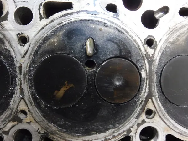 Cilinderkop VW Passat B5 Audi A6 1.9 TDI PD image 10