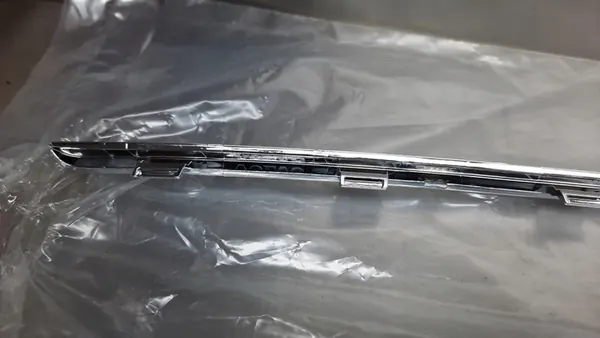 Rear Bumper Trim Chrome Volvo S90 V90 XC60 16- 31425423 image 10