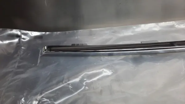 Rear Bumper Trim Chrome Volvo S90 V90 XC60 16- 31425423 image 6