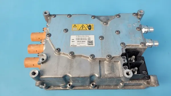 Convertidor Voltaje Mercedes EQE W295 OEM A0003420401 image 2