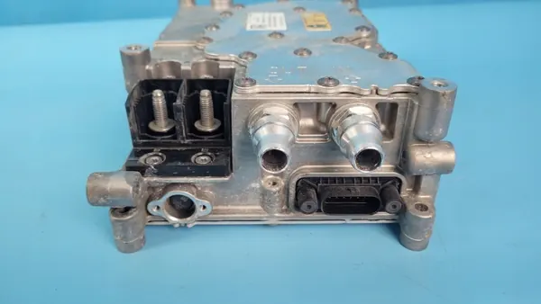 Convertidor Voltaje Mercedes EQE W295 OEM A0003420401 image 8