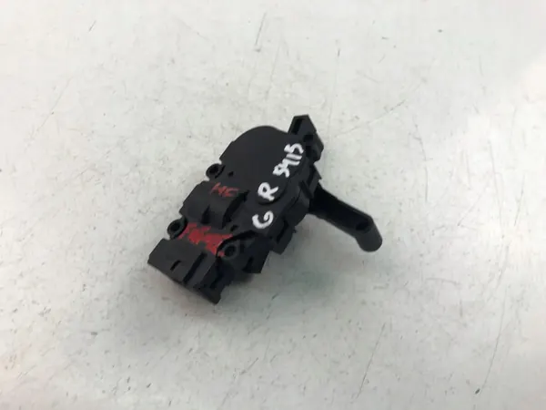 Sammlerklappenmotor Jaguar E-Pace OEM HK009001 image 2