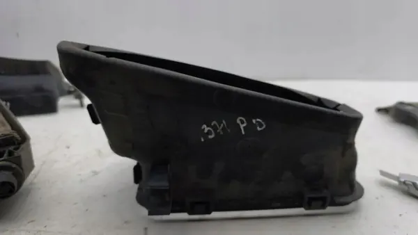 Conduto de ar Mercedes-Benz OEM A1675051600 - Usado image 3