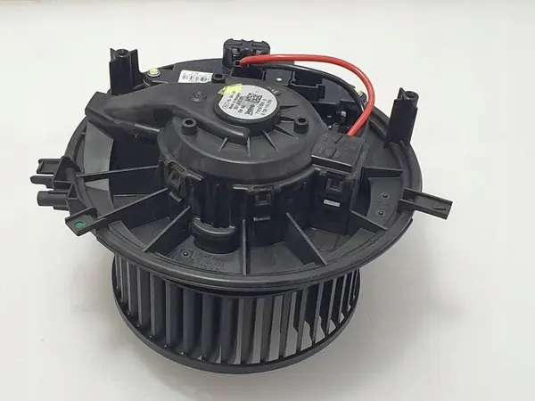 Volkswagen Tiguan II 2016 Ventilador de aquecimento 3Q1819021 image 4