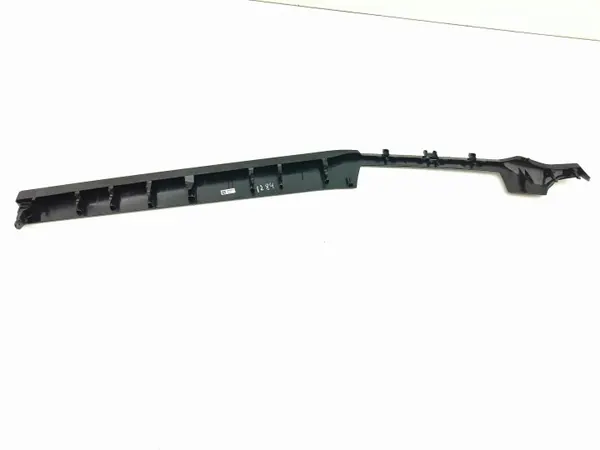 Handschoenenkastframe SEAT Leon IV 2021 OEM 5FC858365B image 4