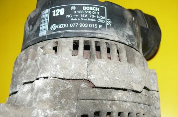 Vaihtovirtageneraattori 120A Audi A8 D2 3.7 V8 94-98r. OEM 077903015E image 3