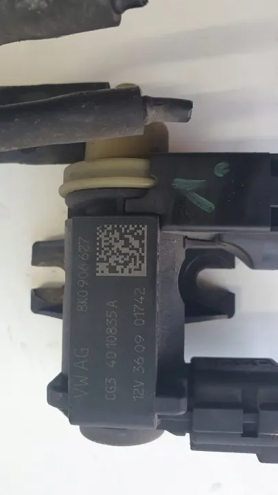Soupape à vide Audi OEM 8k0906627 4car pour A4 B8 image 3